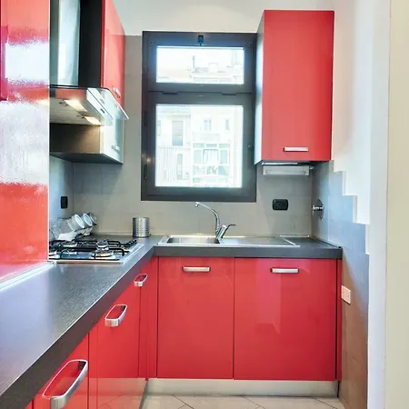 Vanchiglietta Colourful Apartment Turin