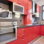 Guesthost - Vanchiglietta Colourful טורינו