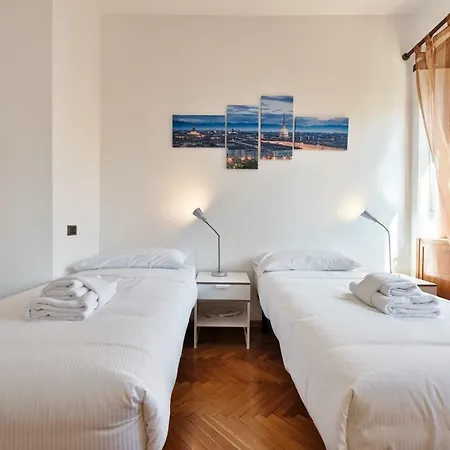 Apartmán Guesthost - Vanchiglietta Colourful *